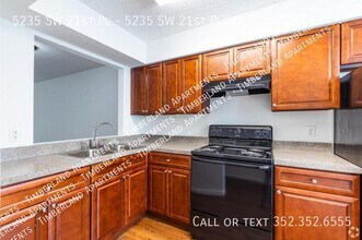 5235 SW 21st Pl in Ocala, FL - Building Photo - Building Photo