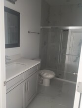 917 N Brack St in Kissimmee, FL - Foto de edificio - Building Photo