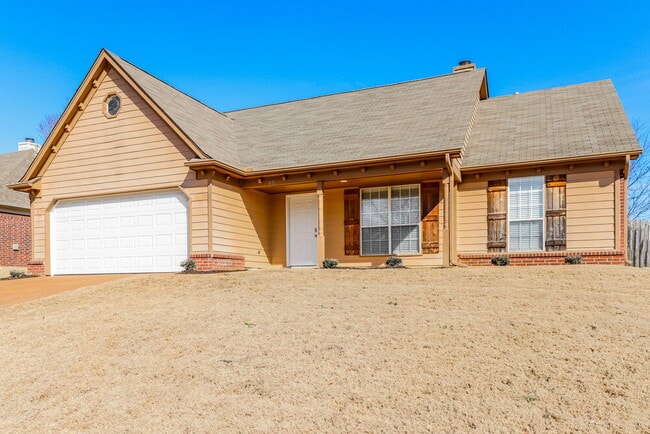 35 Center Oak Dr in Oakland, TN - Building Photo - Building Photo