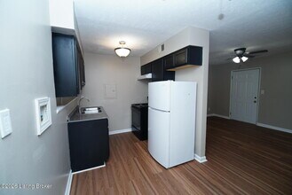 1623 Brick Kiln Ln in Louisville, KY - Building Photo - Building Photo