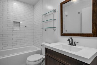 927 21st St, Unit Santa Monica 3 bedroom in Santa Monica, CA - Building Photo - Building Photo