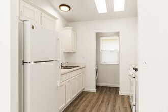 2239 48th Ave in Oakland, CA - Building Photo - Building Photo