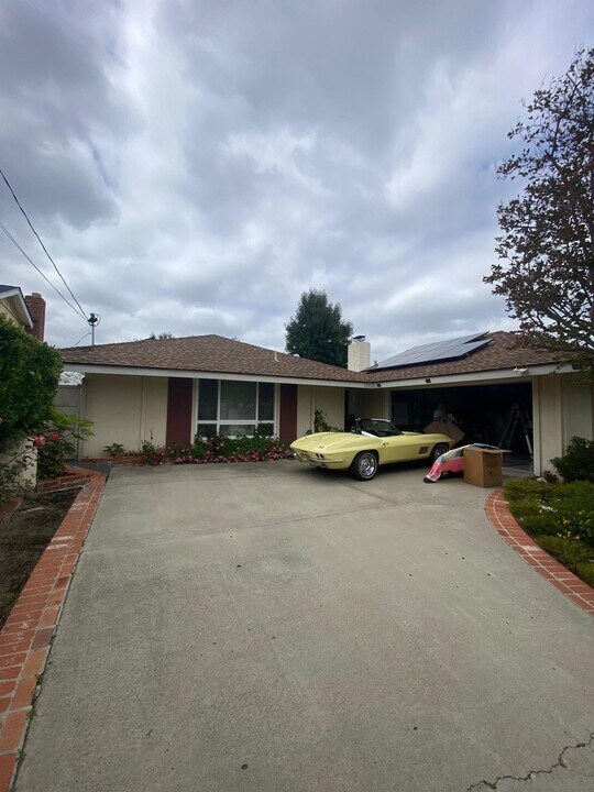 7717 Topaz Lake Ave in San Diego, CA - Building Photo