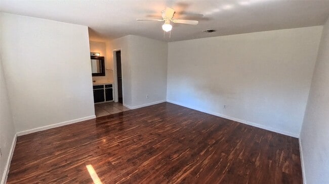 property at 3327 Valerie Ln