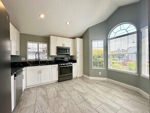 3839 Glenwood St in Eureka, CA - Building Photo - Building Photo