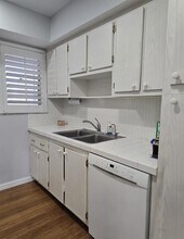 2461 SW 82nd Ave, Unit 103 in Davie, FL - Building Photo - Building Photo