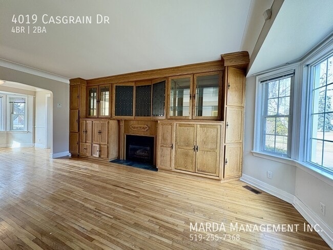 4019 Casgrain Dr in Windsor, ON - Building Photo - Building Photo