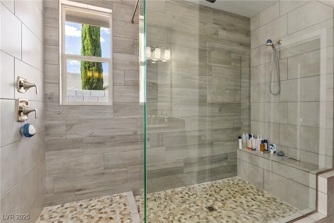 property at 5841 Heavenly Midst Ln