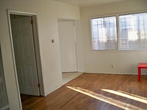 8741 Cattaraugus Ave in Los Angeles, CA - Building Photo - Interior Photo