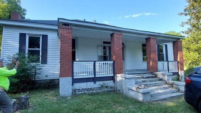 property at 3007 Old Columbus Rd
