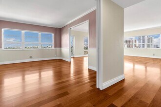 2500 E Las Olas Blvd, Unit 802 in Fort Lauderdale, FL - Building Photo - Building Photo