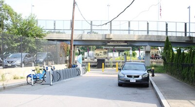 50 Astoria St in Boston, MA - Foto de edificio - Building Photo