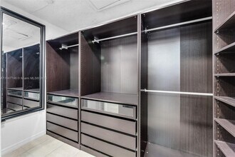 6608 SW 114th Ave in Miami, FL - Building Photo - Building Photo