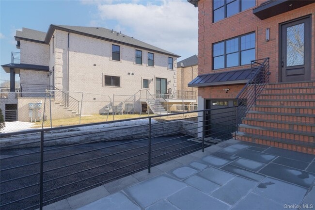 7 Victoria Ln in Yonkers, NY - Building Photo - Building Photo