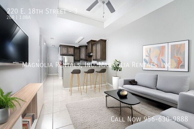 220 E 18th St, Unit 3 in Weslaco, TX - Building Photo - Building Photo