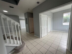 2458 SE 15th Pl in Homestead, FL - Building Photo - Building Photo