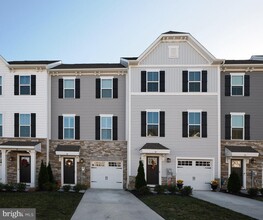 39 Ortiz Dr in Pennsauken, NJ - Building Photo - Building Photo
