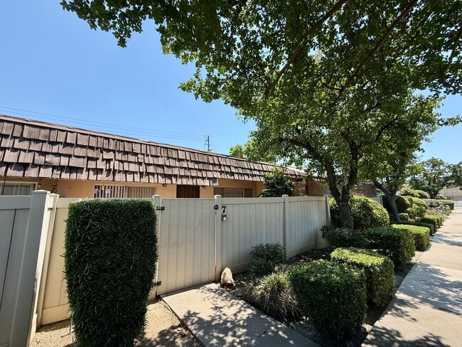 property at 3800 Stockdale Hwy
