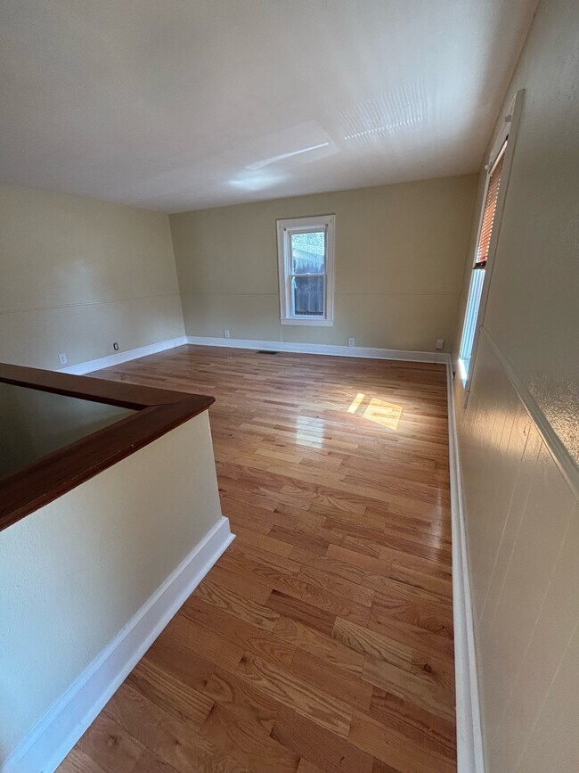 530 Broad St in Murray, KY - Building Photo - Building Photo