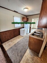 2423 Charlotte Ave in Fort Wayne, IN - Building Photo - Building Photo