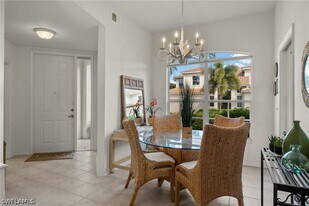 9050 Las Maderas Dr in Bonita Springs, FL - Building Photo