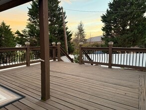 146 E Park Dr in Kingsport, TN - Building Photo - Building Photo