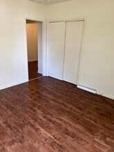453 N Washington St, Unit Unit 1 in Janesville, WI - Building Photo - Building Photo