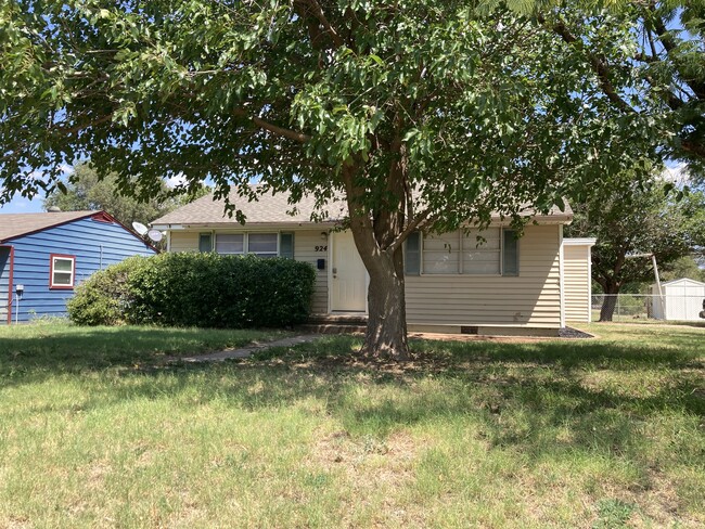 property at 924 21st St