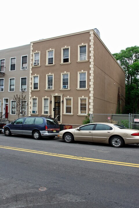 293 20th St in Brooklyn, NY - Building Photo