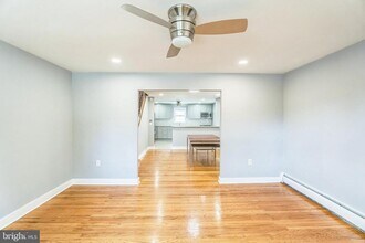 243 E 12th Ave in Conshohocken, PA - Building Photo - Building Photo