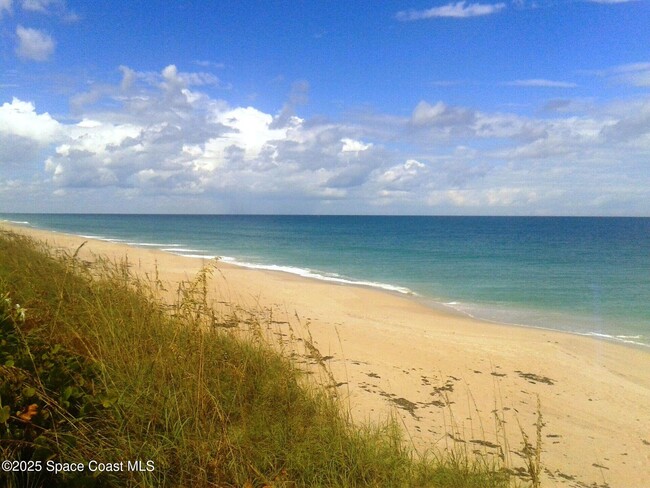 1706 Atlantic St in Melbourne Beach, FL - Building Photo - Building Photo