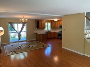 61 Osprey Cir in South Windsor, CT - Building Photo - Building Photo