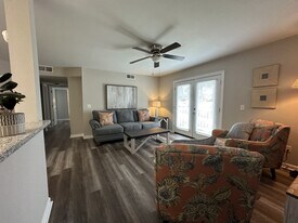 403 S Thomas Rd in Florence, SC - Building Photo