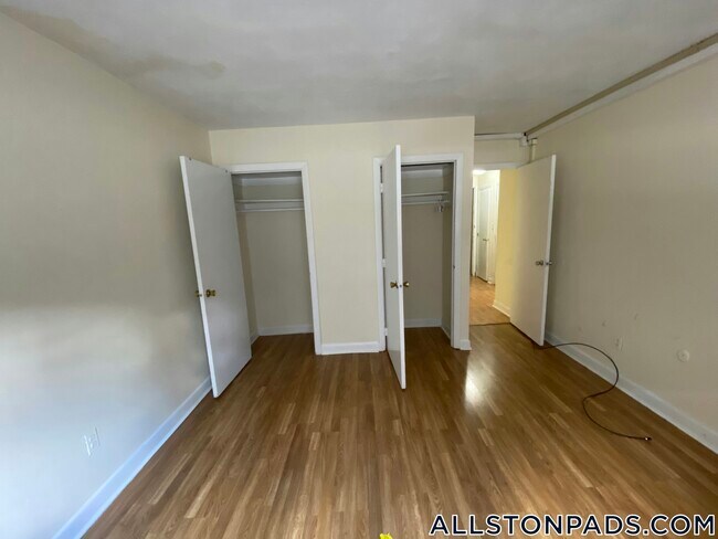 84 Gardner St in Boston, MA - Building Photo - Building Photo