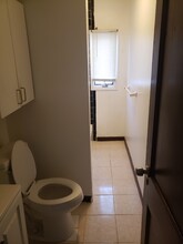 74 4th St, Unit 2nd floor in Hamden, CT - Building Photo - Building Photo