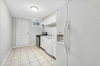 3914 Erdman Ave in Baltimore, MD - Building Photo - Building Photo