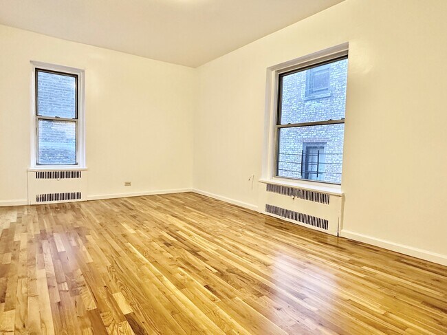 property at 216 W 102nd St