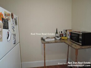 206 Commonwealth Ave, Unit 8 in Boston, MA - Building Photo - Building Photo