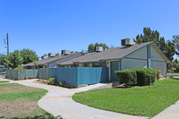 315-333 3rd St in Merced, CA - Building Photo - Building Photo