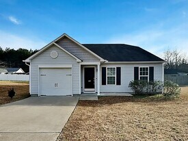 108 Sampson Ct in Selma, NC - Building Photo