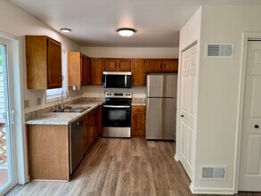 106 Chukar Ct in Lititz, PA - Foto de edificio - Building Photo