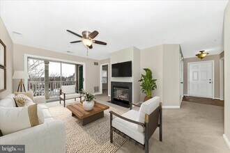 13205 Cloppers Mill Dr in Germantown, MD - Building Photo - Building Photo