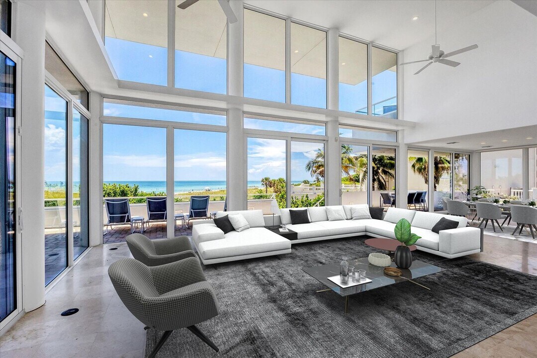 5801 Gulf of Mexico Dr in Longboat Key, FL - Foto de edificio