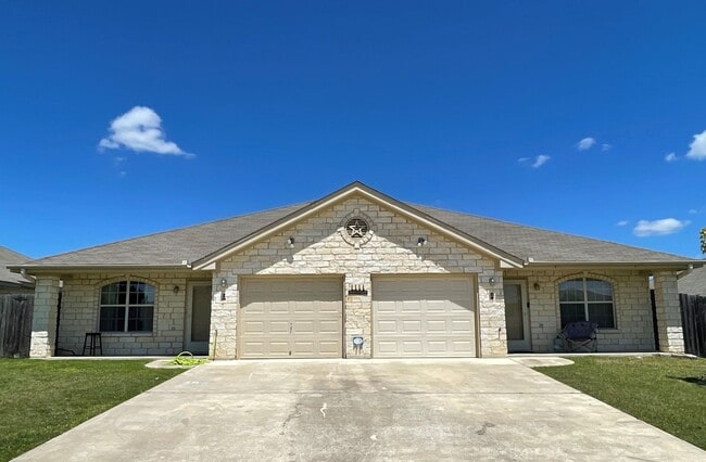 1111 Powder River Dr