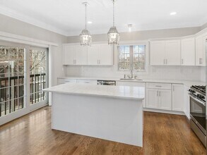 35 Lambert St in Boston, MA - Building Photo - Building Photo