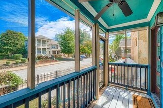 677 Ira St SW in Atlanta, GA - Building Photo - Building Photo