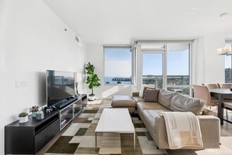 501 Beale St in San Francisco, CA - Building Photo - Building Photo