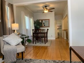 1108 S Detroit Ave 3B in Tulsa, OK - Foto de edificio - Building Photo