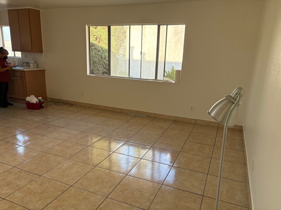 711 W Roosevelt Ave, Unit C in Montebello, CA - Building Photo