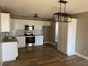 1278 Pinhook Dr in Nixa, MO - Building Photo - Building Photo